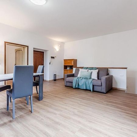 Appartamento Milton Con Terrazza Ареццо Екстер'єр фото