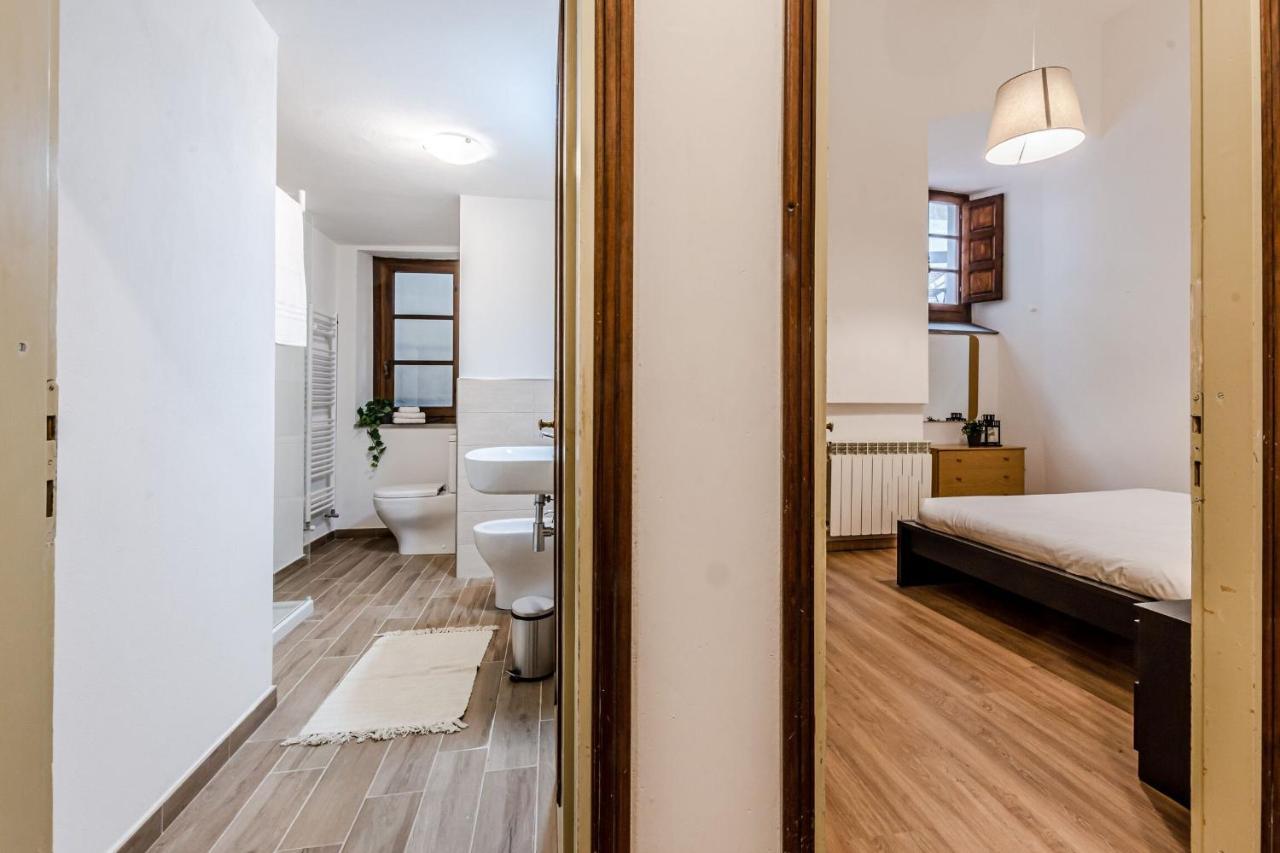 Appartamento Milton Con Terrazza Ареццо Екстер'єр фото