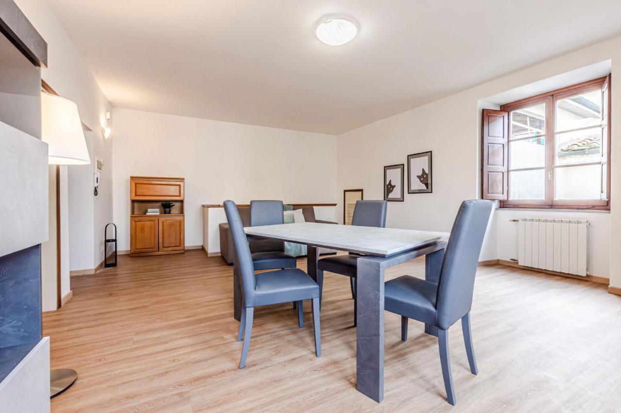 Appartamento Milton Con Terrazza Ареццо Екстер'єр фото