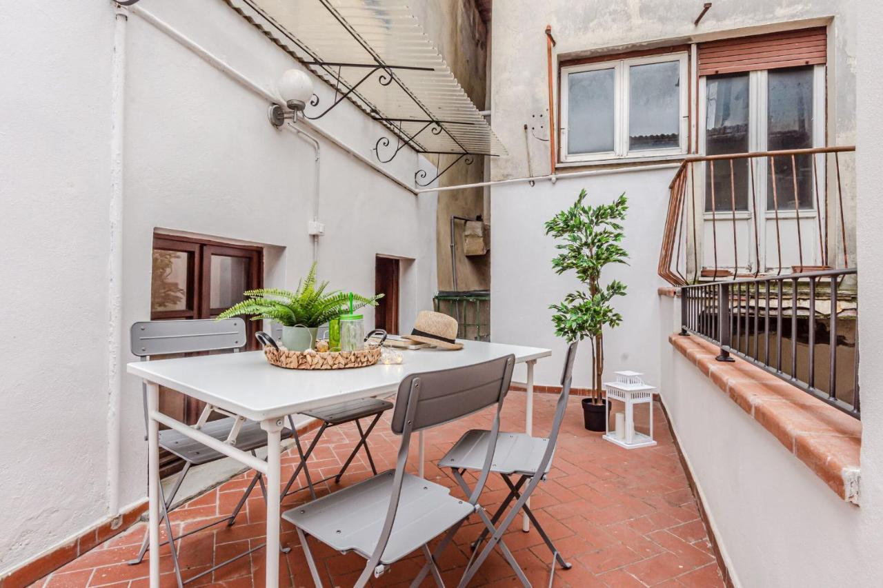 Appartamento Milton Con Terrazza Ареццо Екстер'єр фото